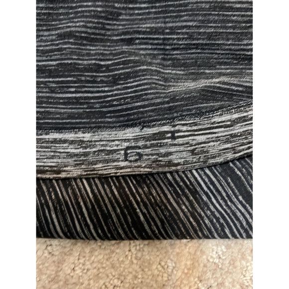 Lululemon Long Sleeve - Picture 3 of 3